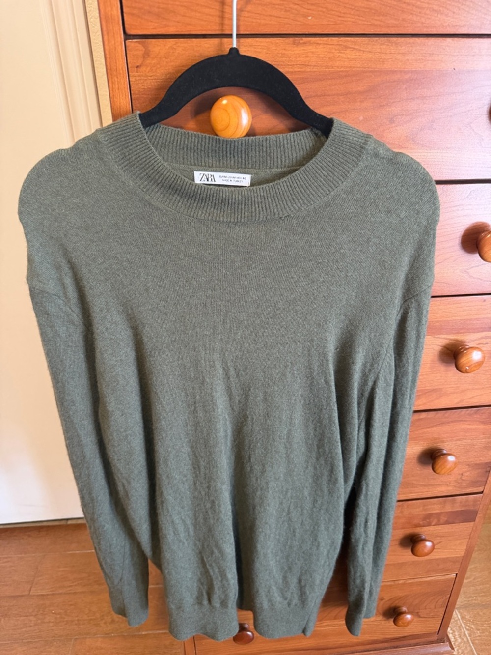 Zara Men’s Olive Knit Crewneck Sweater